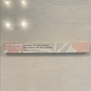 nwt Clinique Quickliner for Eyes Intense - 02 intense plum